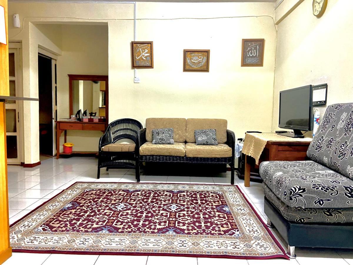 Smilez Homestay H102 & A306 At Pd Perdana Kondo Resort Port Dickson Dış mekan fotoğraf