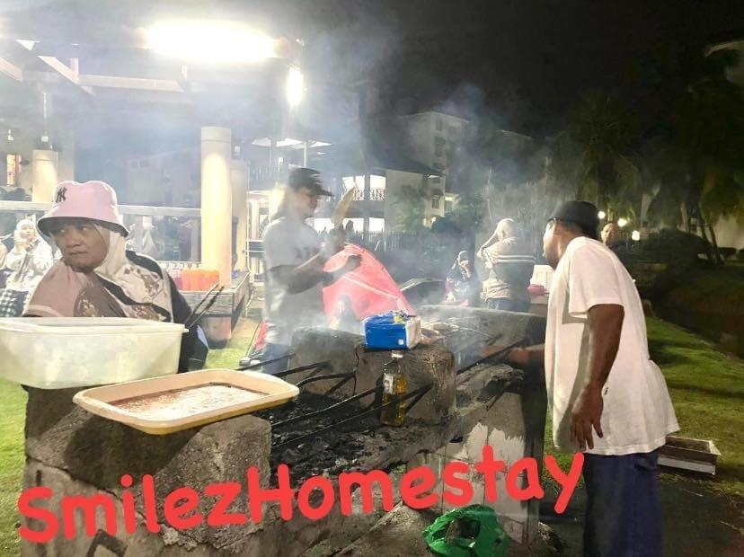 Smilez Homestay H102 & A306 At Pd Perdana Kondo Resort Port Dickson Dış mekan fotoğraf