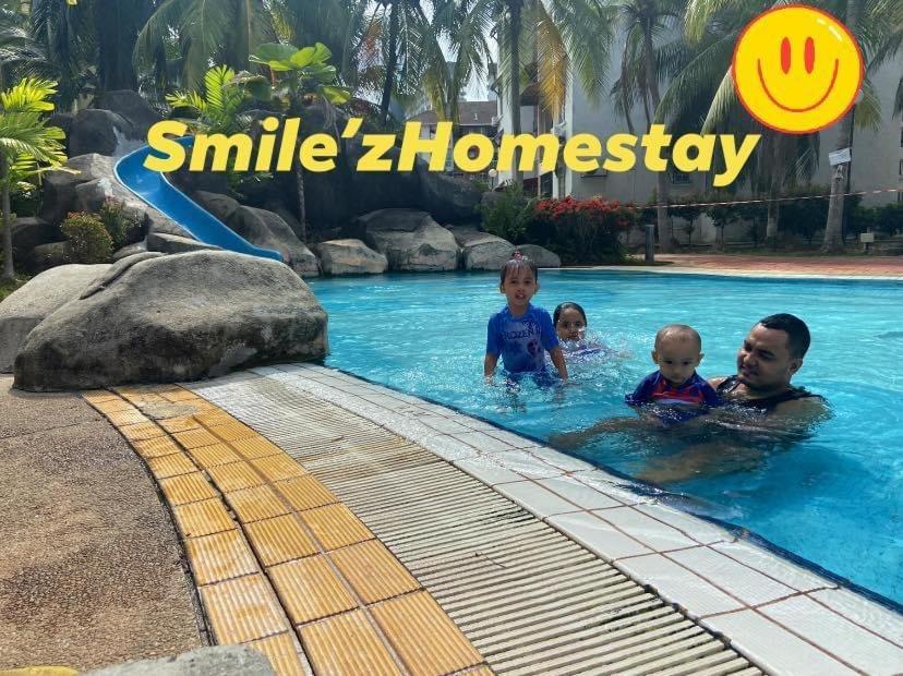 Smilez Homestay H102 & A306 At Pd Perdana Kondo Resort Port Dickson Dış mekan fotoğraf